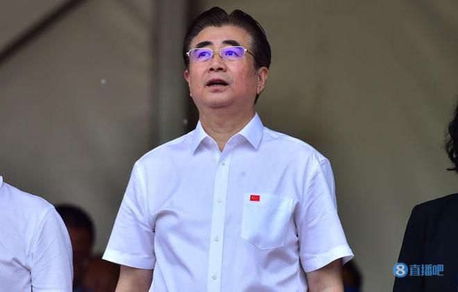 同时，球队今夏租借至罗马的卢卡库，本赛季已经打入了19粒进球（包含国家队比赛）。